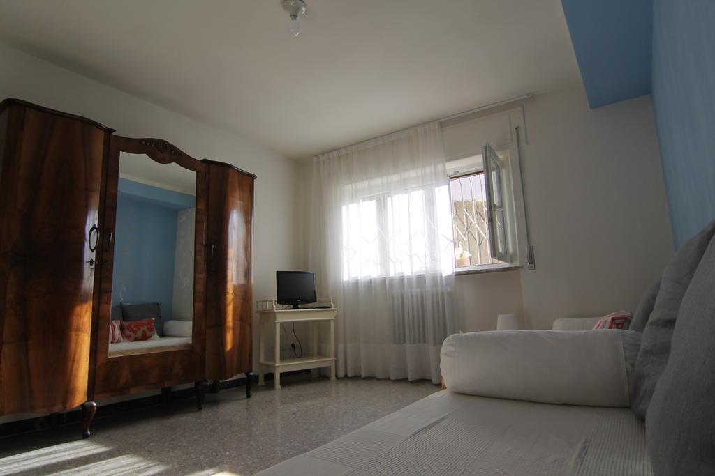 Robin'S Nest Villa Lucca Bagian luar foto